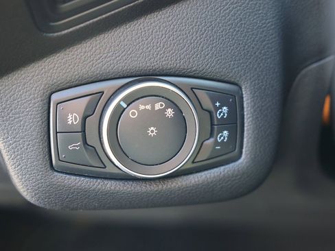 Certified 2019 Ford Escape SEL image 19