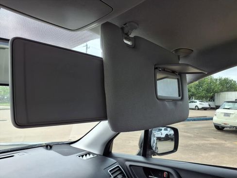 Used 2017 Subaru Forester 2.5i w/ Alloy Wheel Package image 26