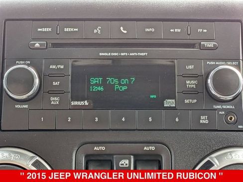 Used 2015 Jeep Wrangler Unlimited Rubicon w/ Connectivity Group AWD/4WD image 21