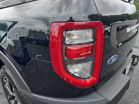 Used 2022 Ford Bronco Sport Outer Banks w/ Tech Package AWD/4WD image 34