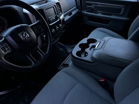 Used 2017 RAM 1500 Classic SLT image 12