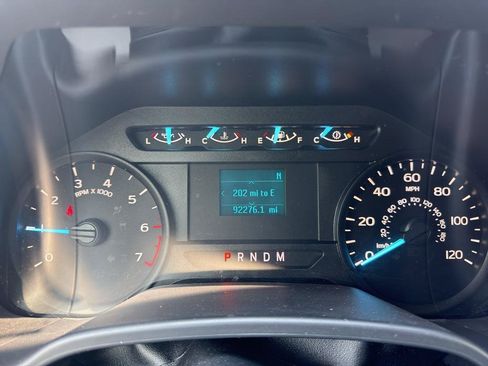Used 2020 Ford F150 XL w/ Trailer Tow Package RWD image 9