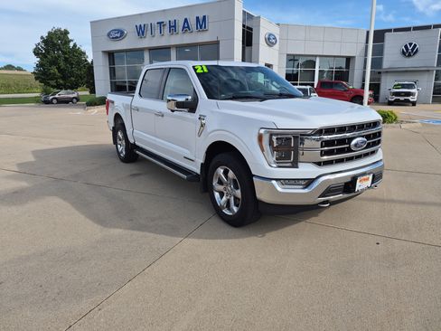 Used 2021 Ford F150 Lariat w/ Equipment Group 502A High AWD/4WD image 4