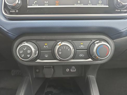 New 2025 Nissan Versa SV image 4