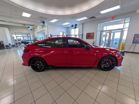 New 2025 Honda Civic Type R image 2