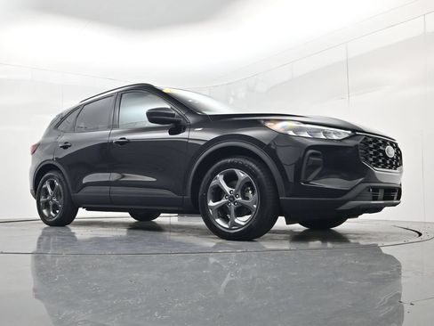 Used 2025 Ford Escape ST-Line FWD image 49