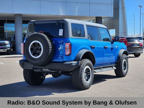 Used 2024 Ford Bronco Badlands image 5