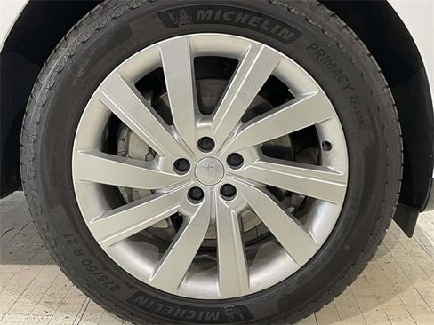 Used 2024 Land Rover Range Rover SE image 14