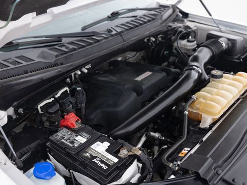 Used 2018 Ford F150 Raptor w/ Equipment Group 802A Luxury image 42