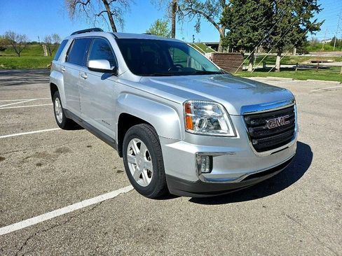 Used 2016 GMC Terrain SLE image 3