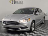 Used 2018 Ford Fusion SE w/ Fusion SE Technology Package image 4