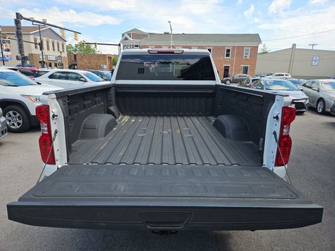 Used 2025 Chevrolet Silverado 2500 Custom w/ Custom Value Package AWD/4WD image 9