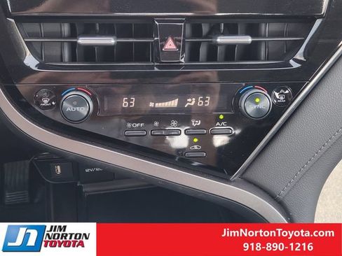 Used 2024 Toyota Camry LE FWD image 20