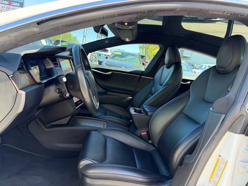 Used 2020 Tesla Model S Long Range AWD/4WD image 11