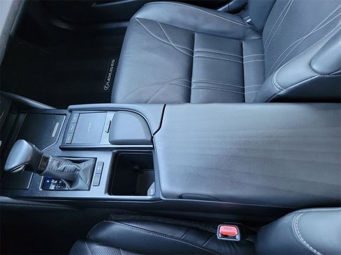 Used 2022 Lexus ES 300h Ultra Luxury w/ Accessory Package 2 image 21