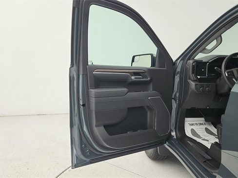 Certified 2025 Chevrolet Silverado 1500 LT image 25