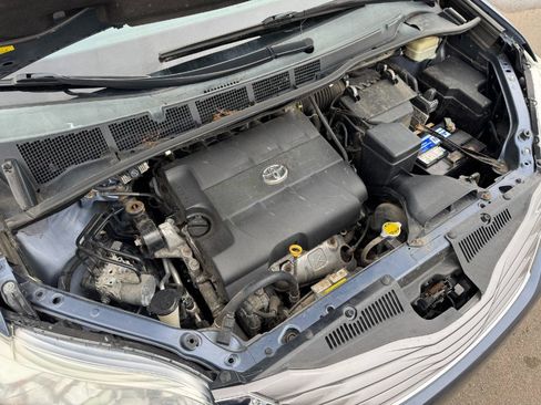 Used 2015 Toyota Sienna XLE Premium image 26