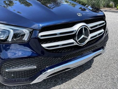 Used 2022 Mercedes-Benz GLE 350 4MATIC image 36