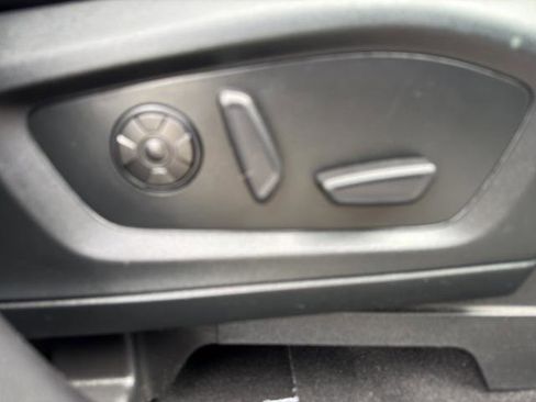 Certified 2021 Ford Explorer ST w/ ST Street Pack image 10