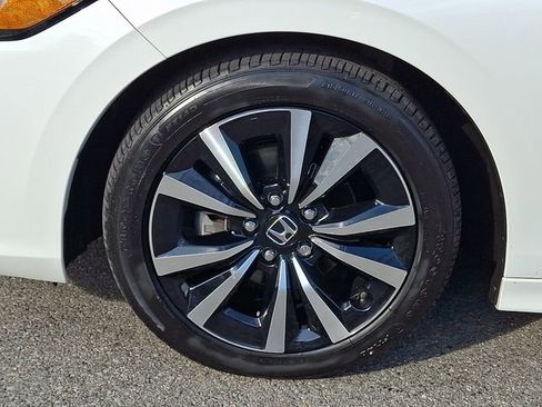 Used 2023 Honda Civic EX image 8