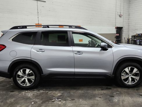 Used 2025 Subaru Ascent Premium image 16