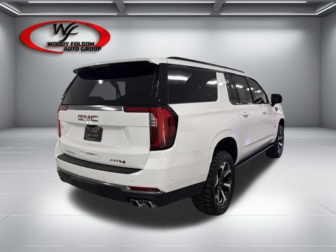 Used 2026 GMC Yukon XL AT4 w/ AT4 Premium Plus Package AWD/4WD image 6
