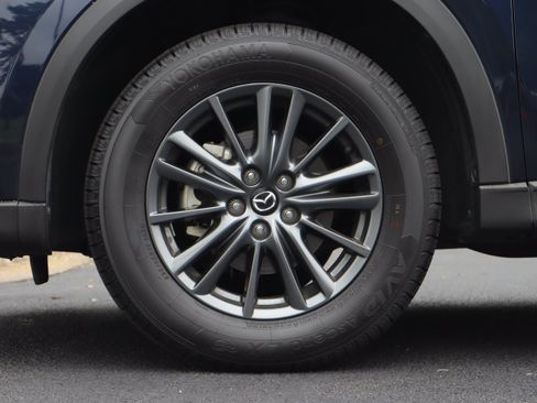Certified 2021 MAZDA CX-5 Touring w/ Touring Preferred SV Package FWD image 6