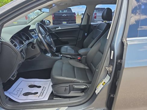 Used 2018 Volkswagen Golf Alltrack S AWD/4WD image 9