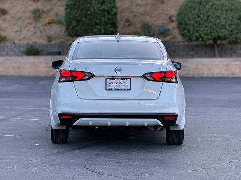 Used 2024 Nissan Versa SV w/ Trunk Package image 4