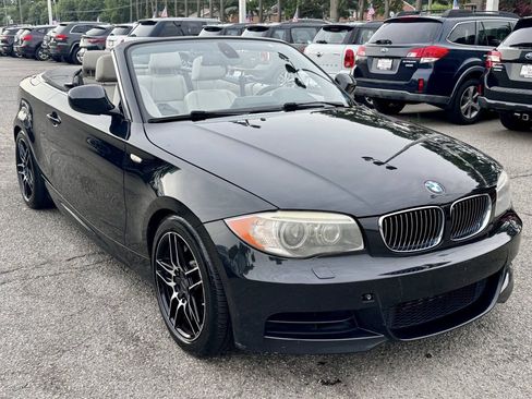 Used 2013 BMW 135i Convertible RWD image 3