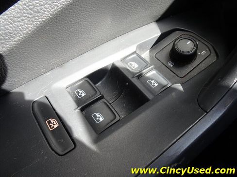 Used 2019 Volkswagen Jetta S FWD image 21