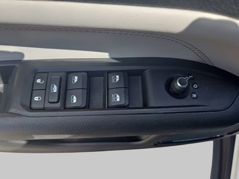 Used 2022 Jeep Compass Limited AWD/4WD image 30