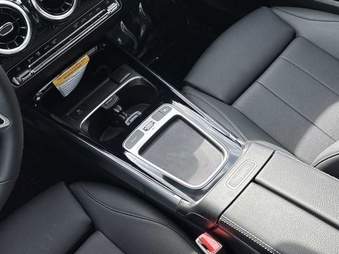 New 2026 Mercedes-Benz GLB 250 4MATIC image 22