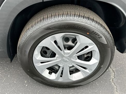 New 2026 Chevrolet Trax LS image 18