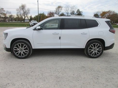 New 2026 GMC Acadia Denali Ultimate image 6