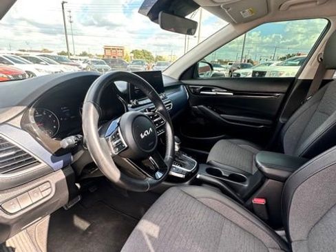 Used 2023 Kia Seltos Nightfall Edition image 24