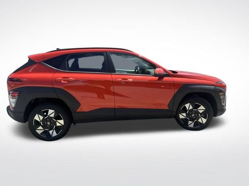 Used 2024 Hyundai Kona SEL AWD/4WD image 8