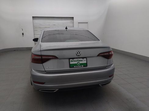 Used 2019 Volkswagen Jetta R-Line w/ R-Line Cold Weather Package FWD image 6
