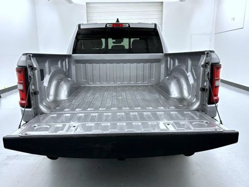 Used 2025 RAM 1500 Big Horn AWD/4WD image 22