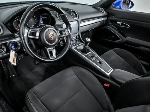 Used 2018 Porsche 718 Boxster GTS RWD image 19