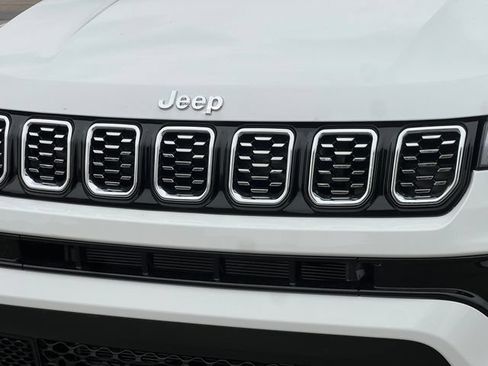 New 2026 Jeep Compass Limited AWD/4WD image 32