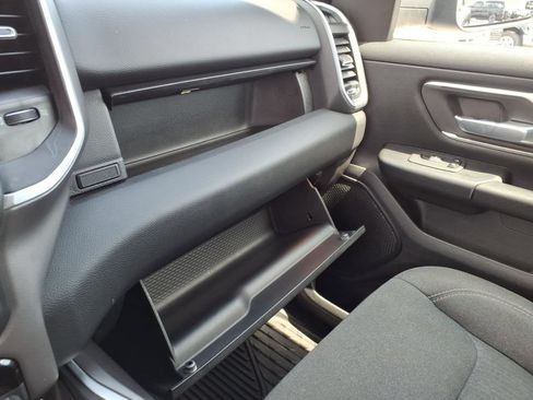 Used 2021 RAM 1500 Big Horn AWD/4WD image 31
