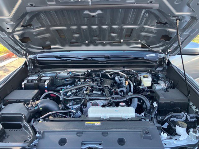Used 2025 Toyota Tacoma SR5 AWD/4WD image 19