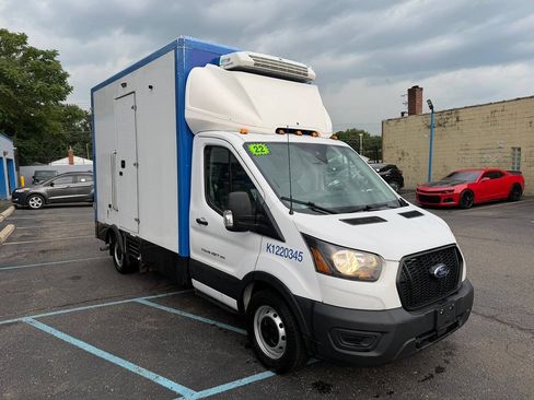 Used 2022 Ford Transit 350 w/ Upfitter Package RWD image 3
