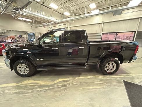 Used 2019 RAM 2500 Laramie AWD/4WD image 32