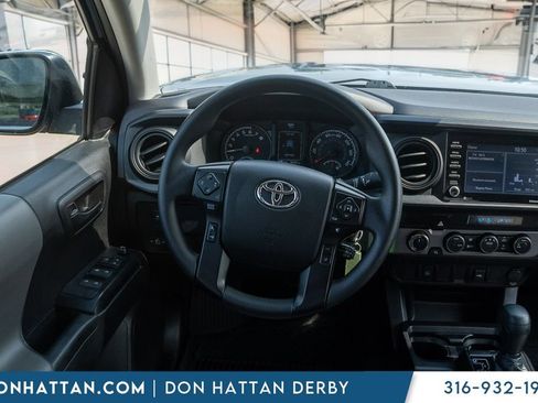 Used 2021 Toyota Tacoma SR AWD/4WD image 5