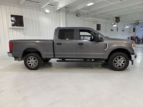Used 2021 Ford F250 XL w/ STX Appearance Package image 6