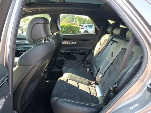 Used 2022 Genesis GV70 3.5T Sport w/ Sport Prestige Package AWD/4WD image 12