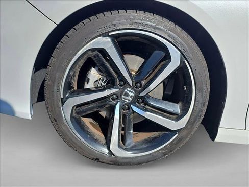 Used 2020 Honda Accord Sport image 25