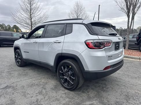 New 2026 Jeep Compass Latitude AWD/4WD image 11